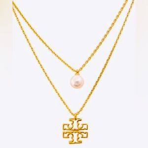 (Sold).    ❤️Tory Burch Britten Layered Pendant Necklace